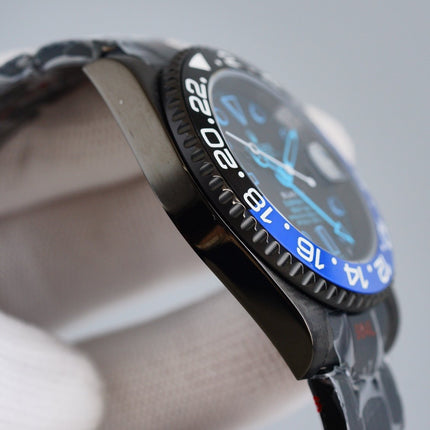 GMT-MASTER II CUSTOM BLACK BATMAN BEZEL BLUE NUMERALS