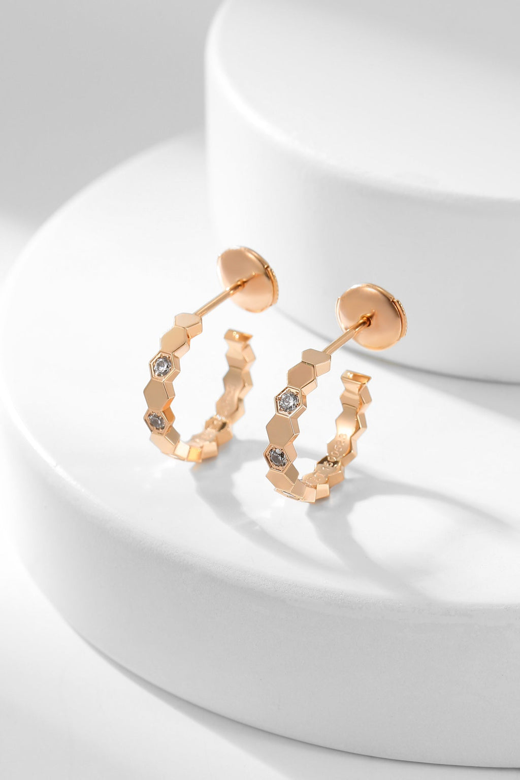 BEE LOVE DIAMOND HOOP EARRINGS