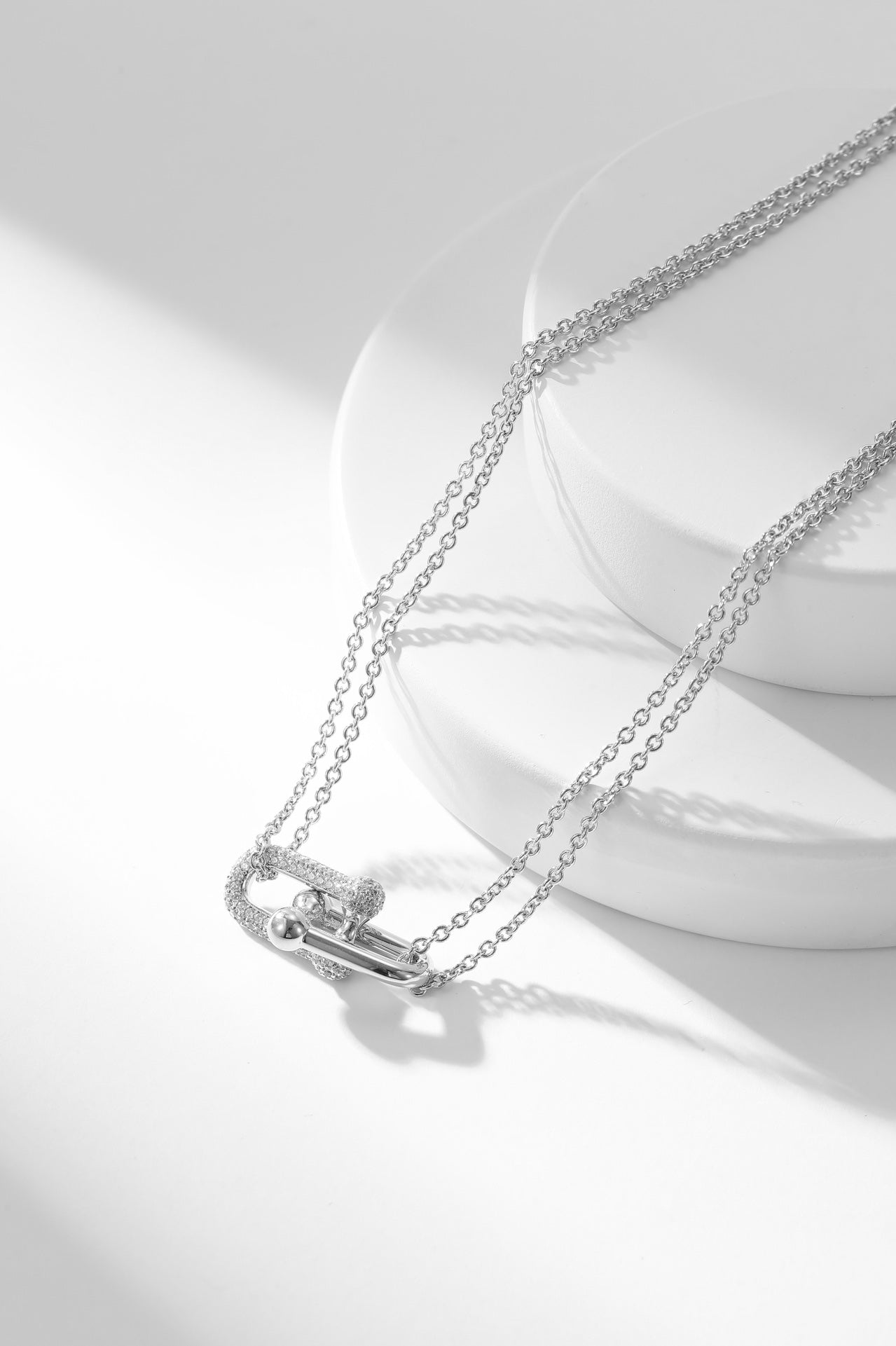 HARDWARE DIAMOND PEDANT DOUBLE CHAIN NECKLACE