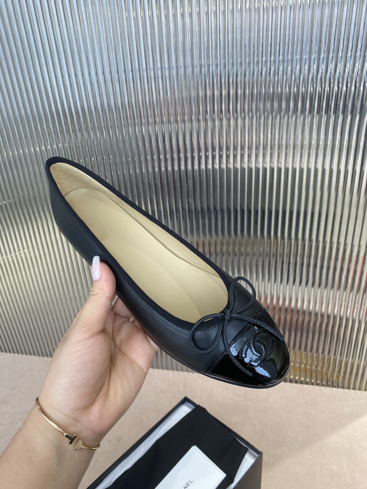 BALLET FLATS BLACK LAMBSKIN WITH BOW