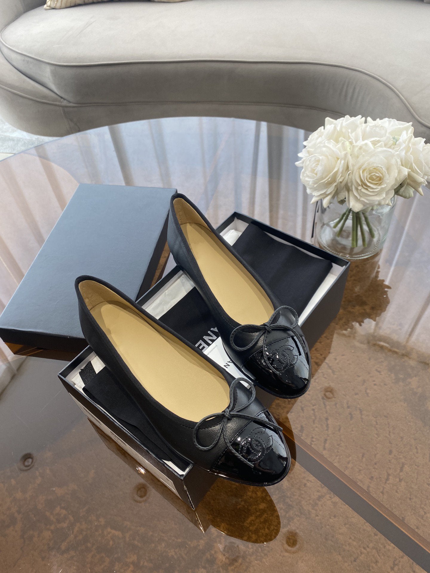 BALLET FLATS BLACK LAMBSKIN WITH BOW
