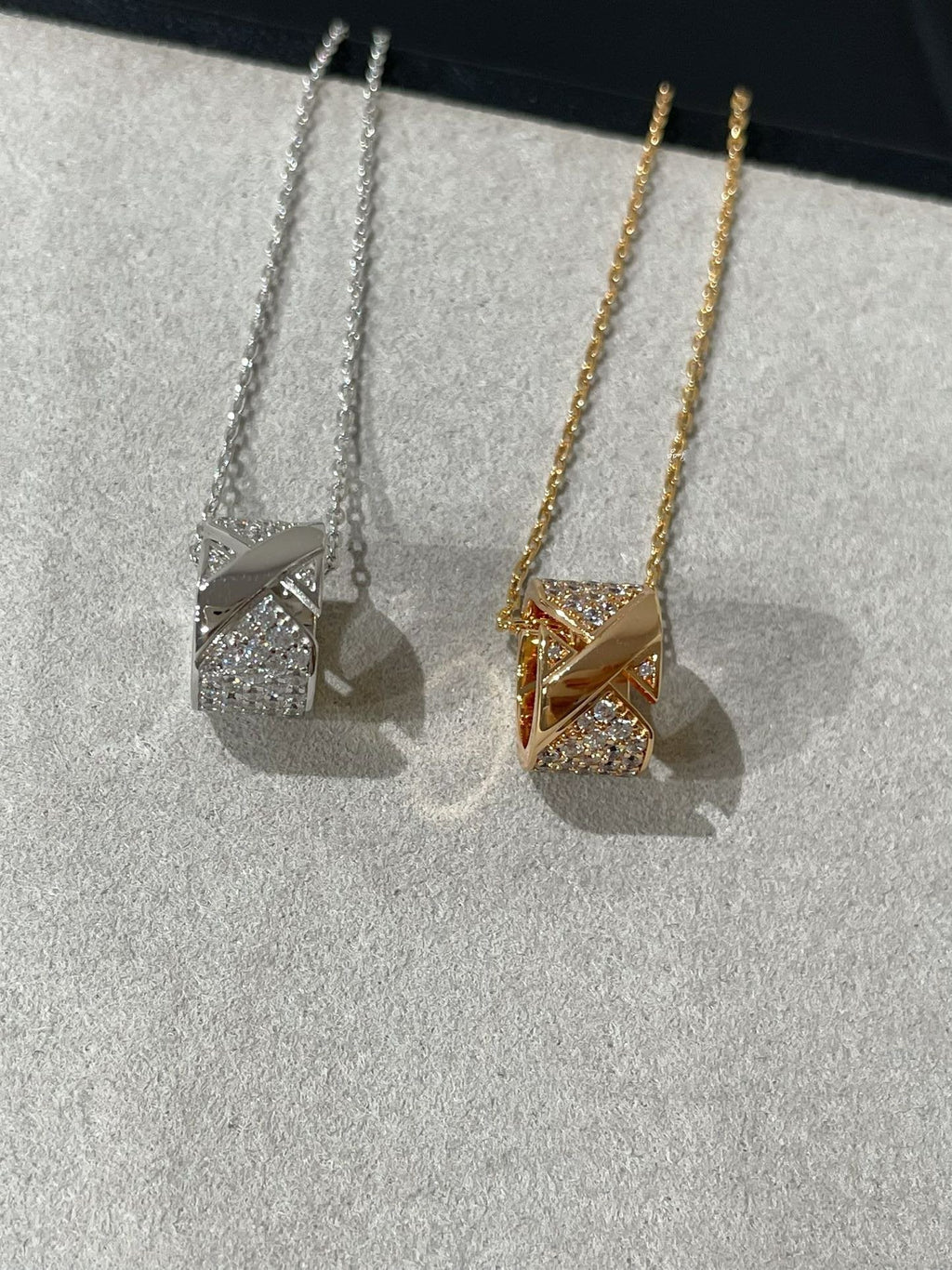 LIENS EVIDENCE DIAMOND PAVED NECKLACE