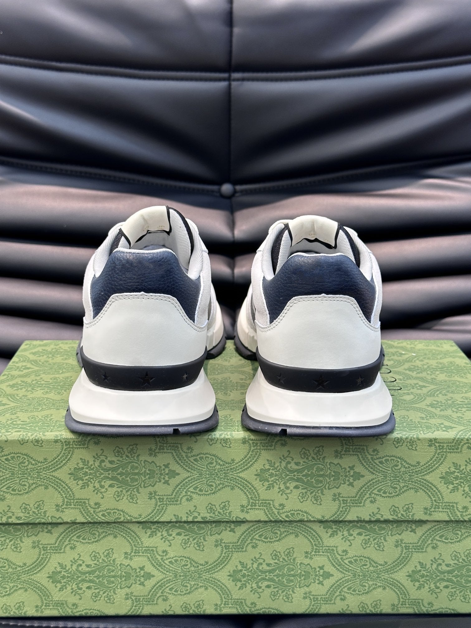 GG TRAINERS BLACK WHITE