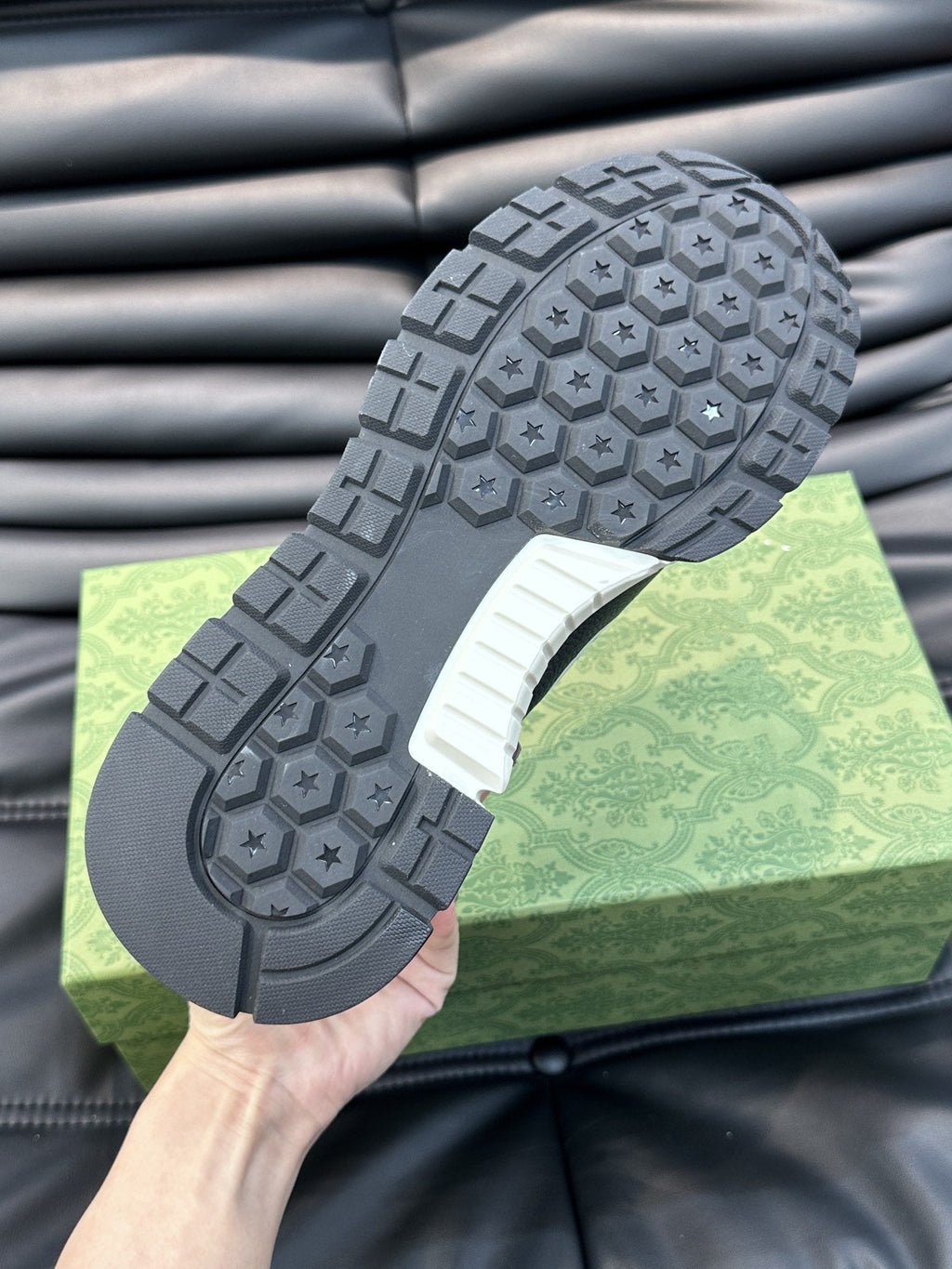 GG TRAINERS BLACK WHITE