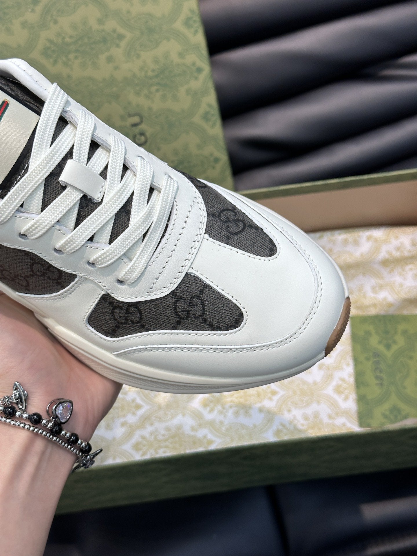 GG RETRO RHYTON SNEAKERS SHOES BLACK WHITE