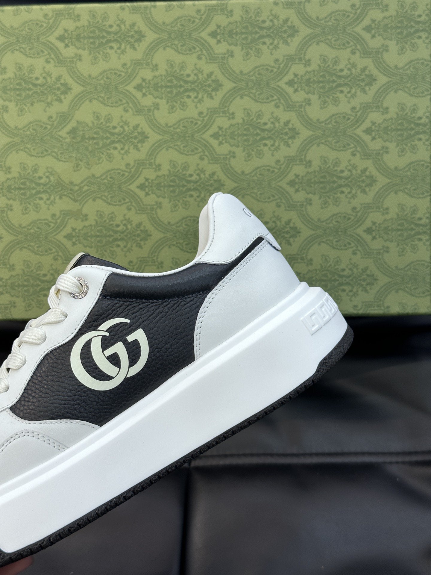 GG SNEAKERS WHITE BLACK LEATHER