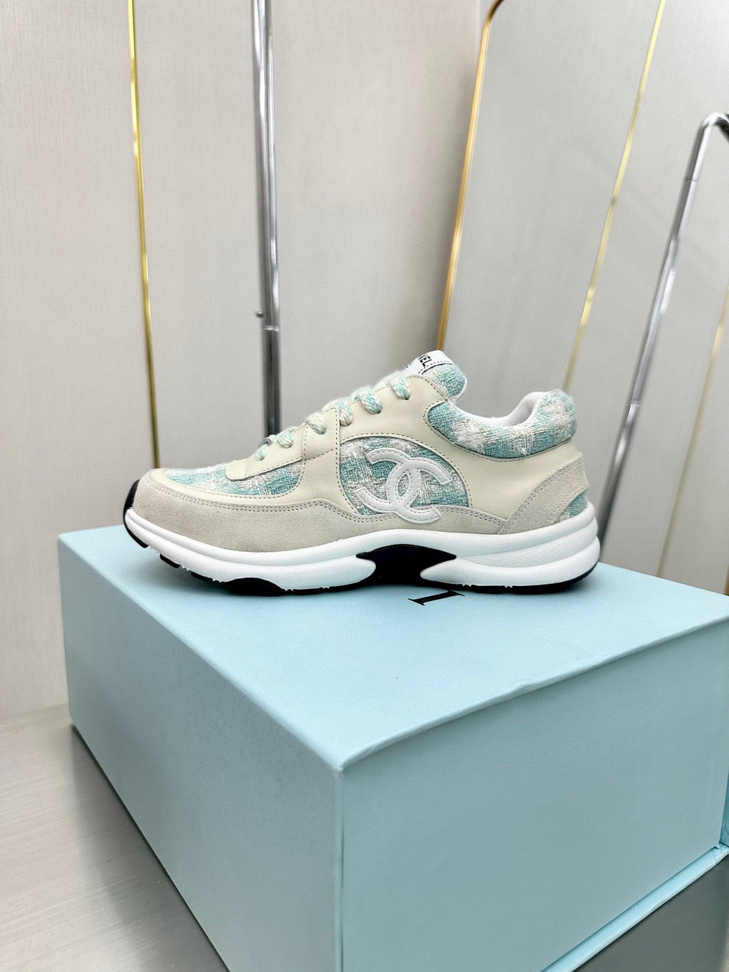 CC TRAINERS TWEED GREEN WHITE CALFSKIN