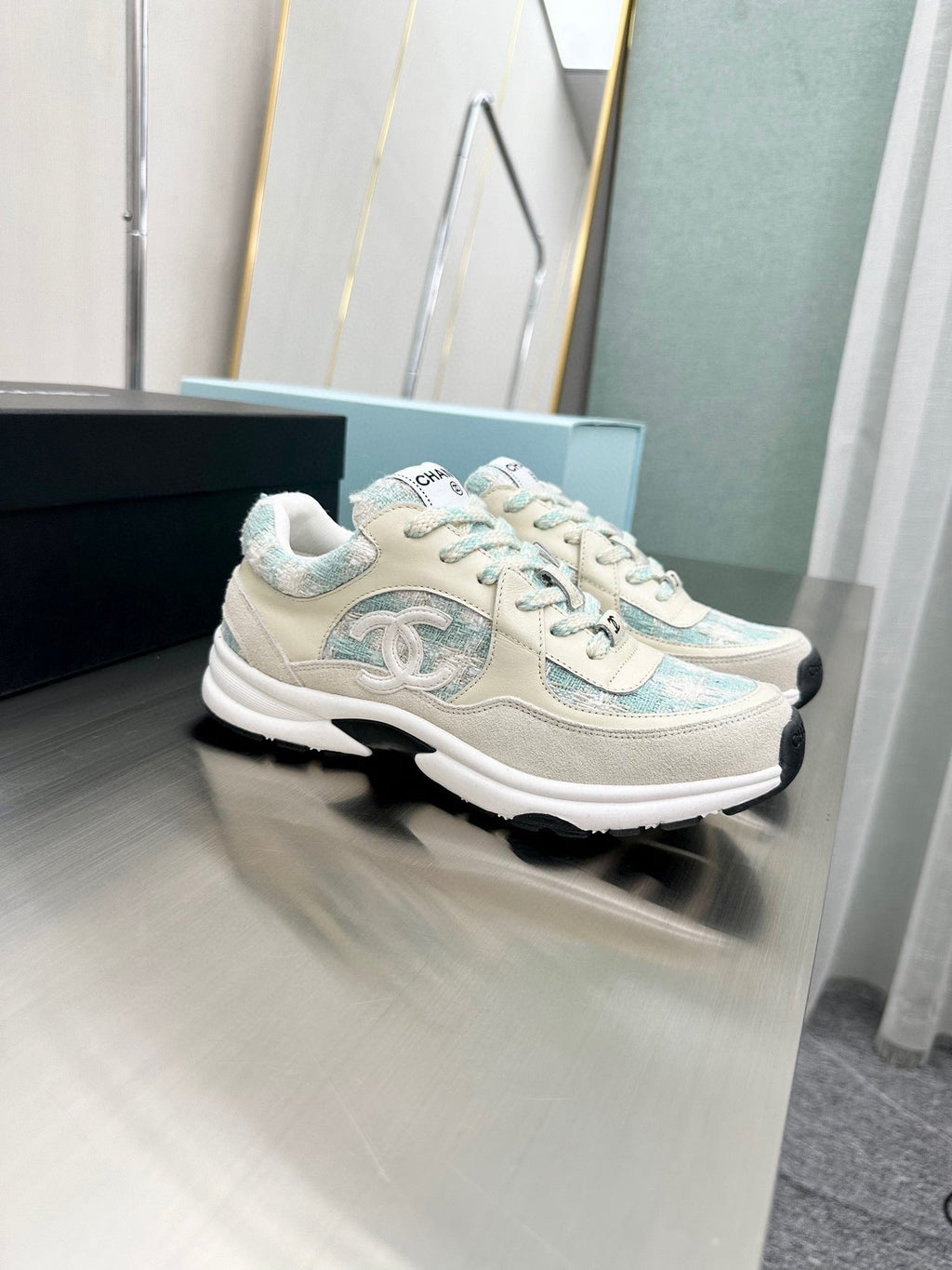 CC TRAINERS TWEED GREEN WHITE CALFSKIN