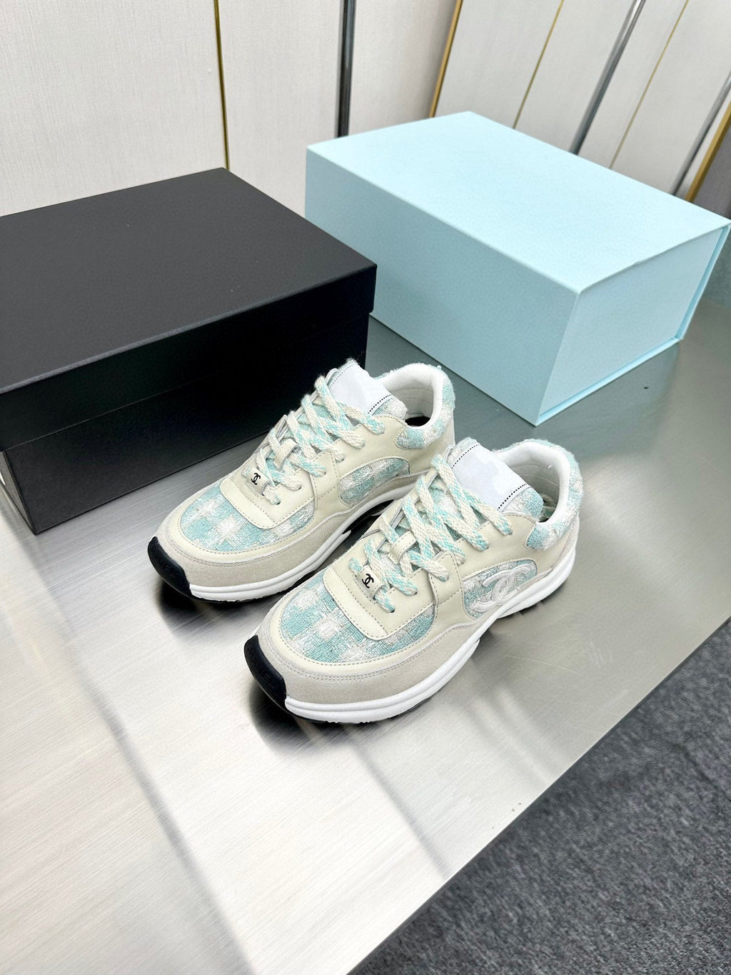 CC TRAINERS TWEED GREEN WHITE CALFSKIN