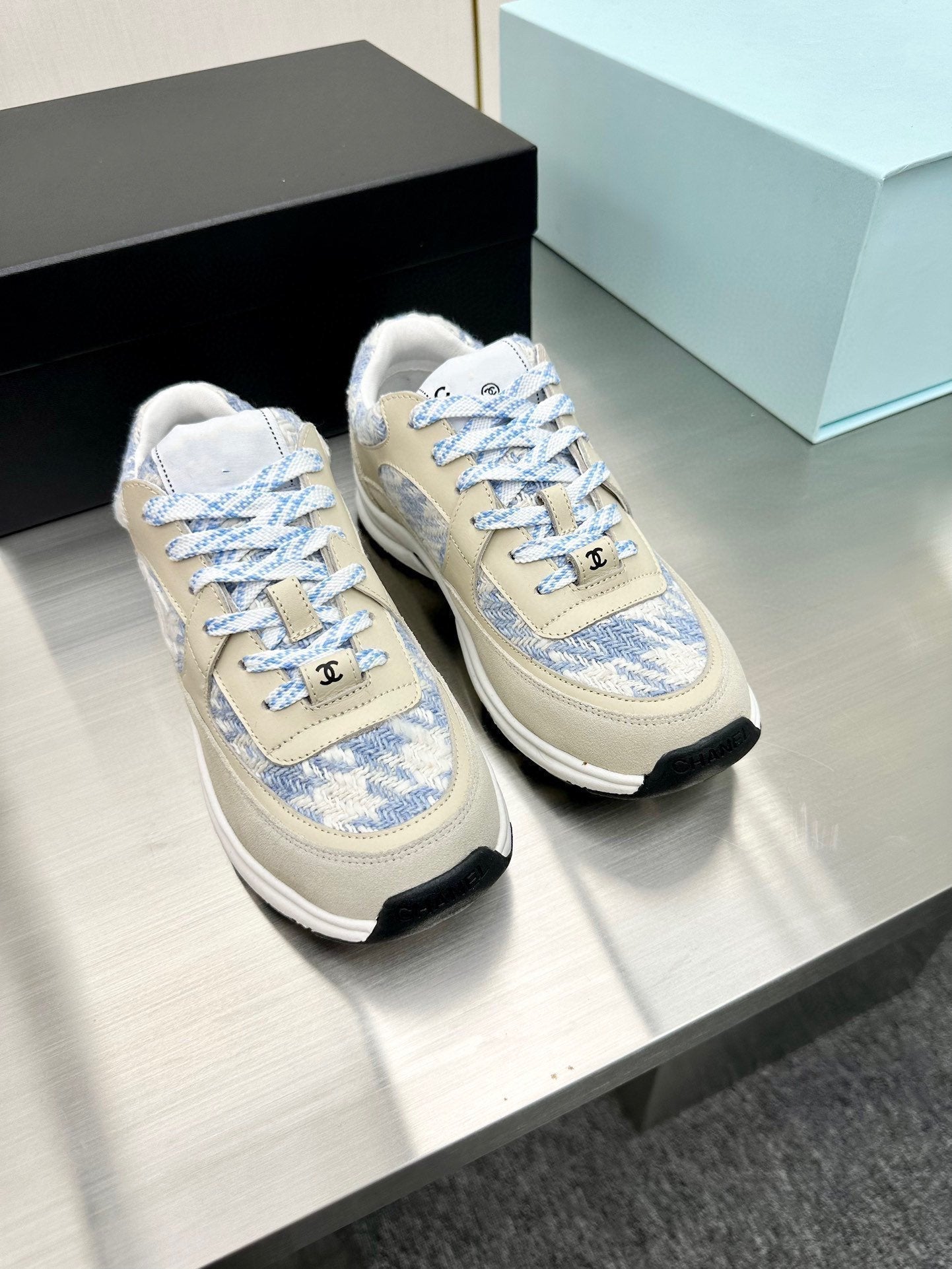 CC TRAINERS TWEED BLUE WHITE CALFSKIN