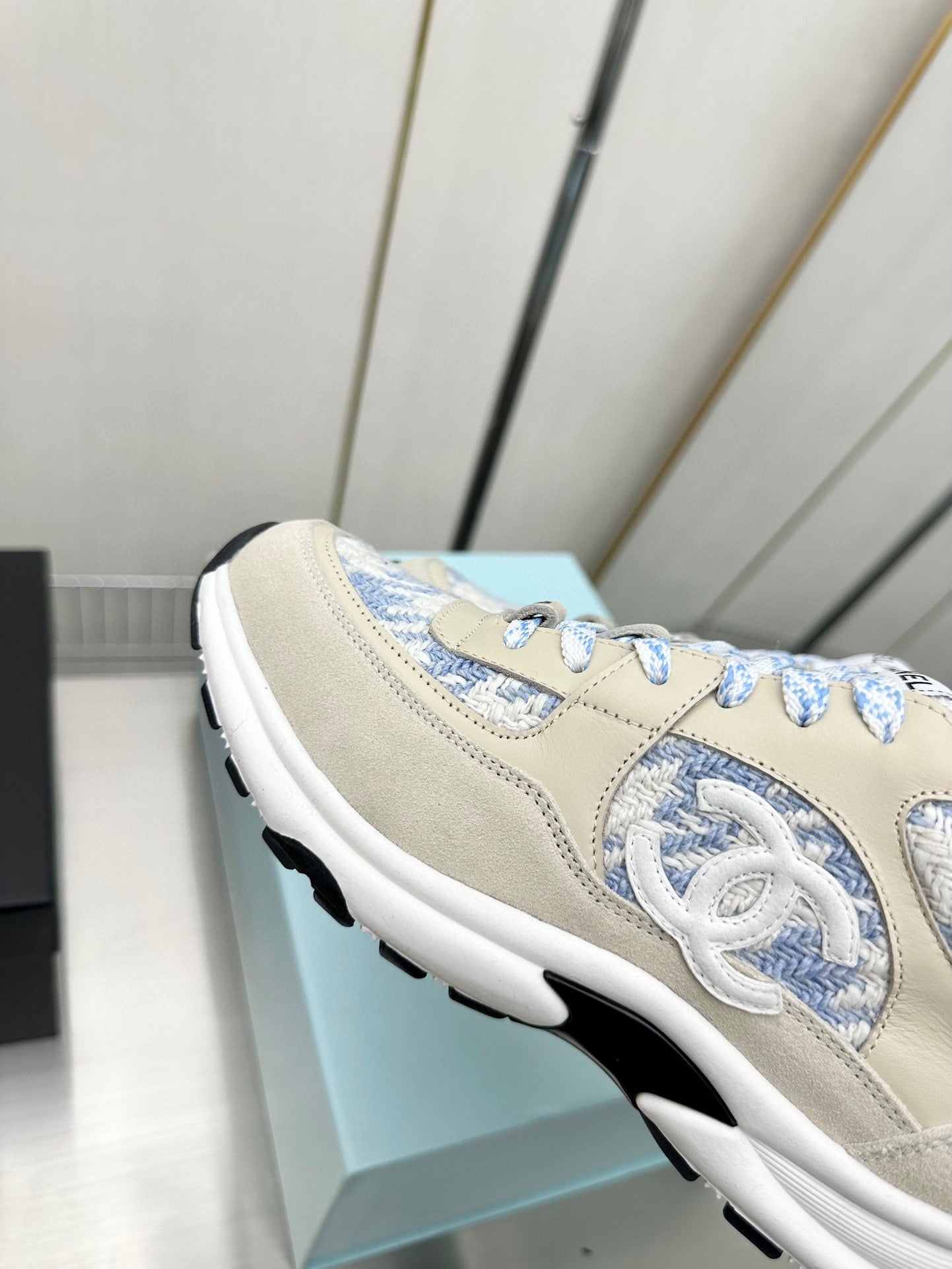 CC TRAINERS TWEED BLUE WHITE CALFSKIN