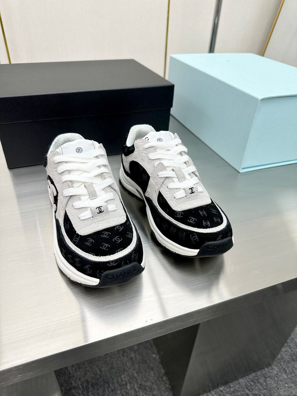 Copy of CC SNEAKER TRAINER WHITE BLACK