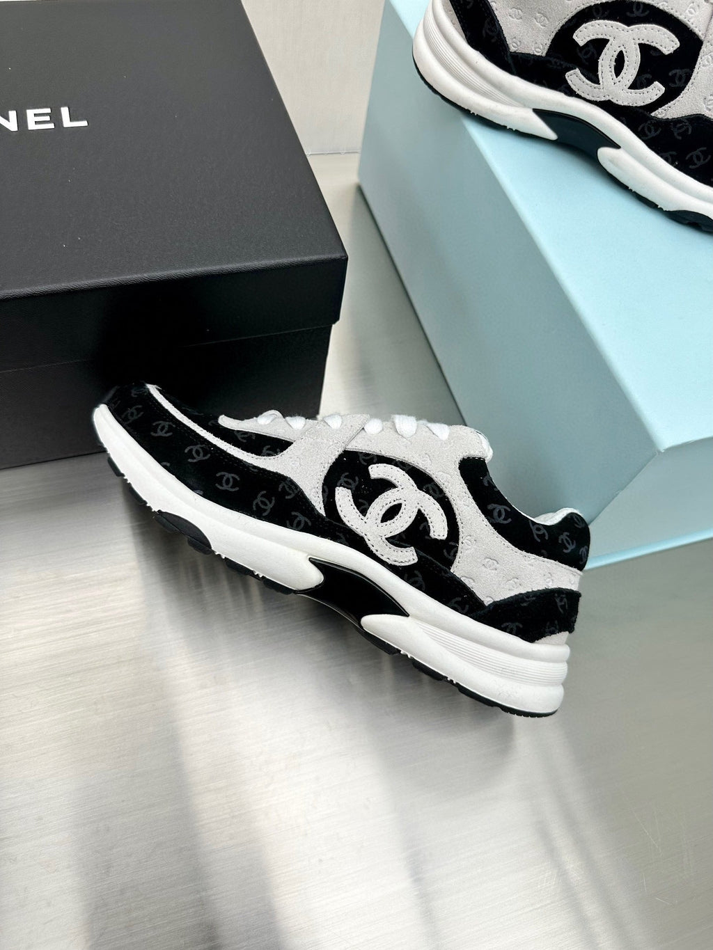 Copy of CC SNEAKER TRAINER WHITE BLACK