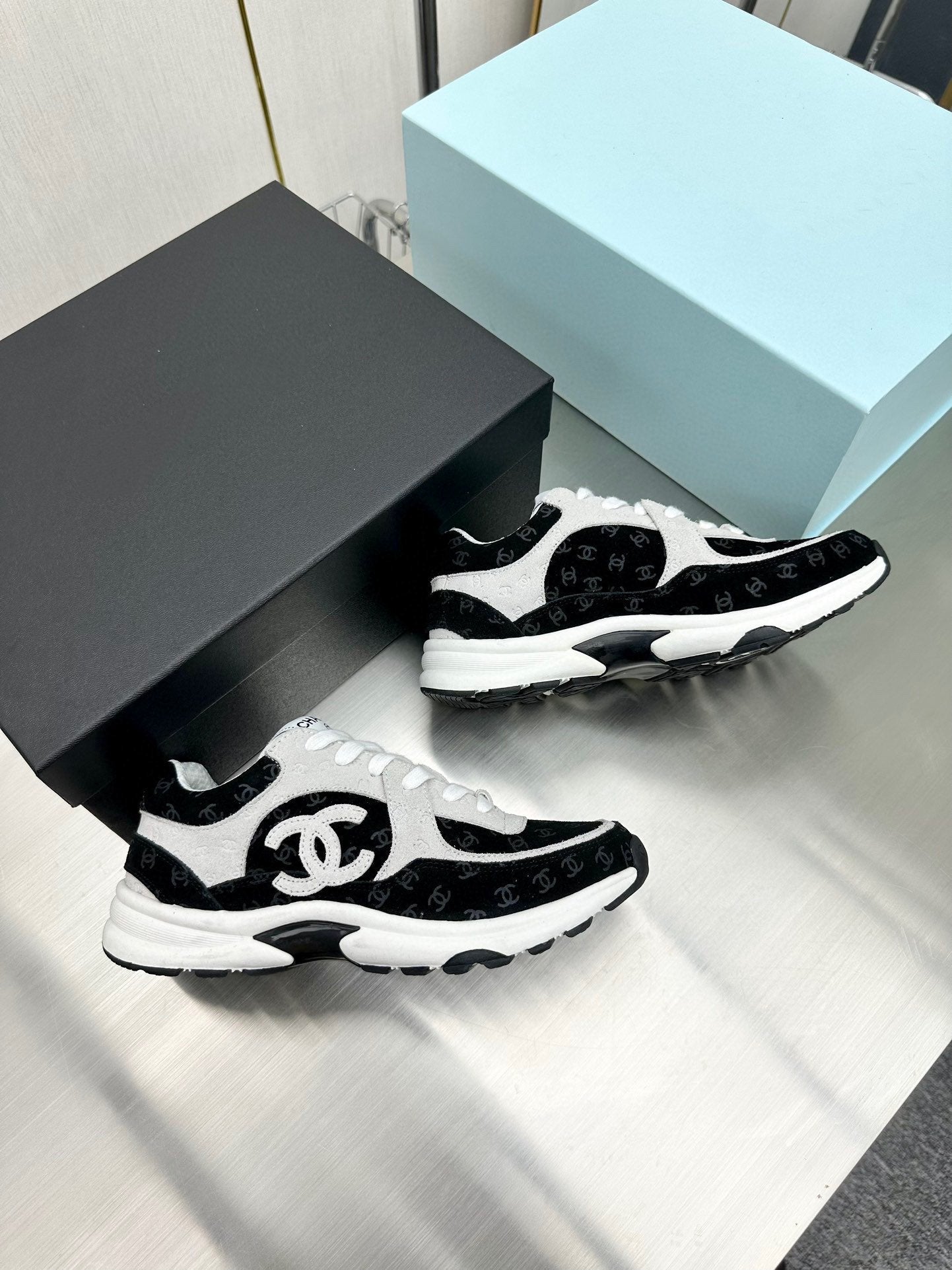 Copy of CC SNEAKER TRAINER WHITE BLACK