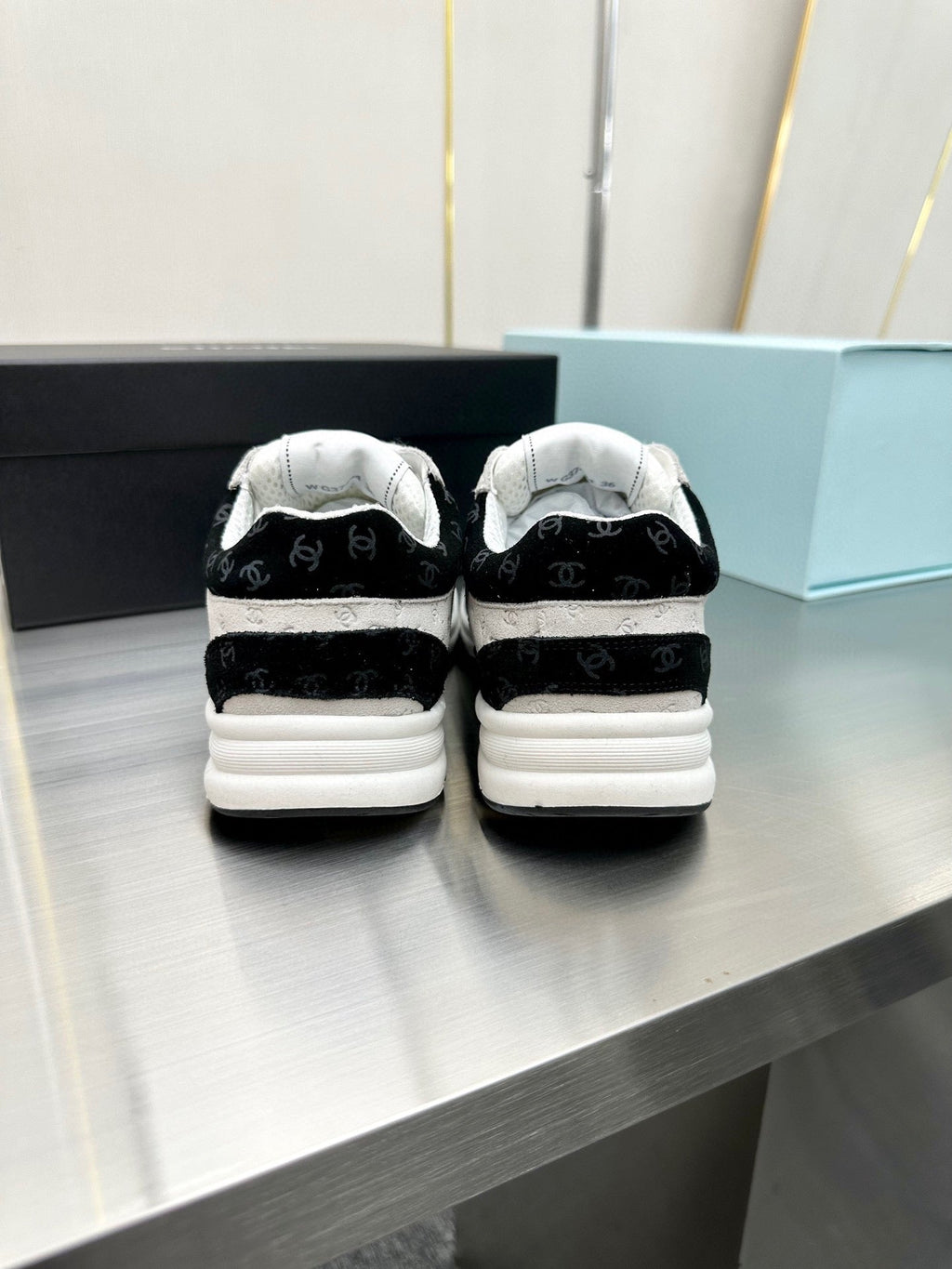 Copy of CC SNEAKER TRAINER WHITE BLACK