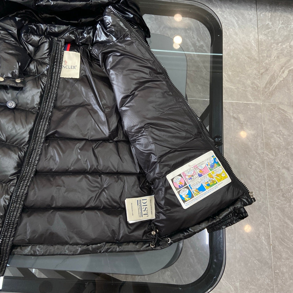 MONCLER KID JACKET IN BLACK