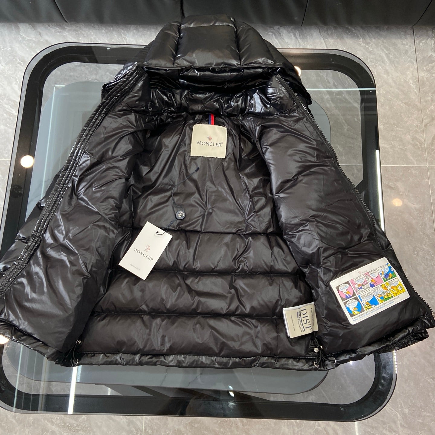 MONCLER KID JACKET IN BLACK
