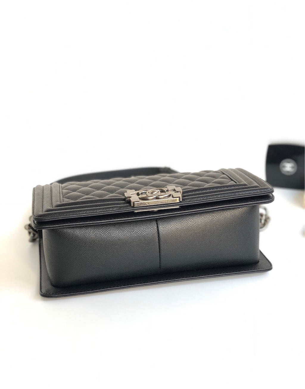 CC MEDIUM 25 BOY BAG IN BLACK LAMBSKIN SILVER HARDWARE