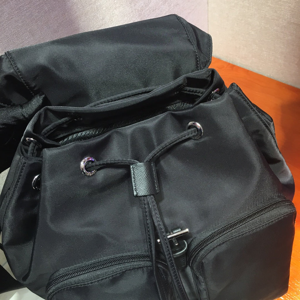 PRADA 26S BACKPACK 32 IN BLACK RE-NYLON