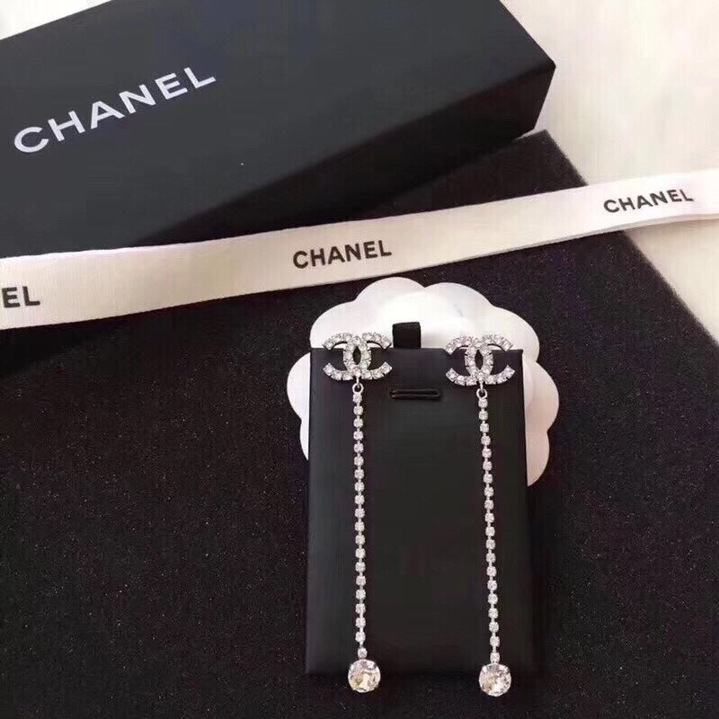 CHANEL 26S DOUBLE C LOGO PAVE CRYSTAL LONG DROP CHAIN EARRINGS IN SILVER METAL 633227