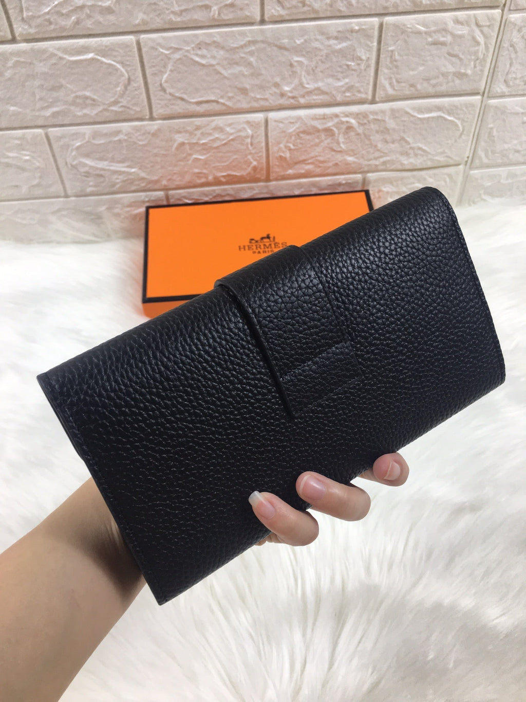 HM SNAP LOCK WALLET 19.5 BLACK GRAINED CALFSKIN