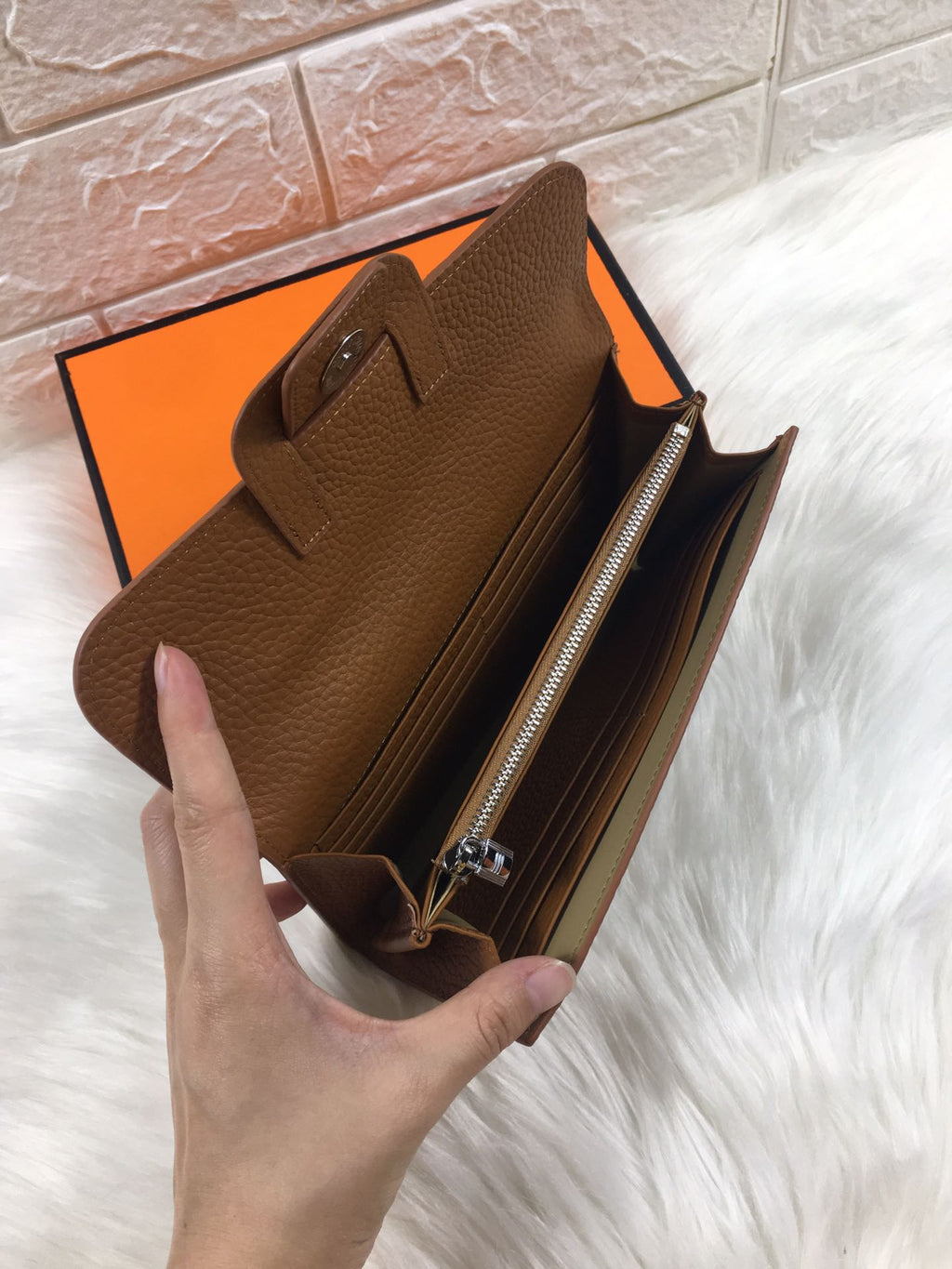 HM SNAP LOCK WALLET 19.5 SEPIA GRAINED CALFSKIN