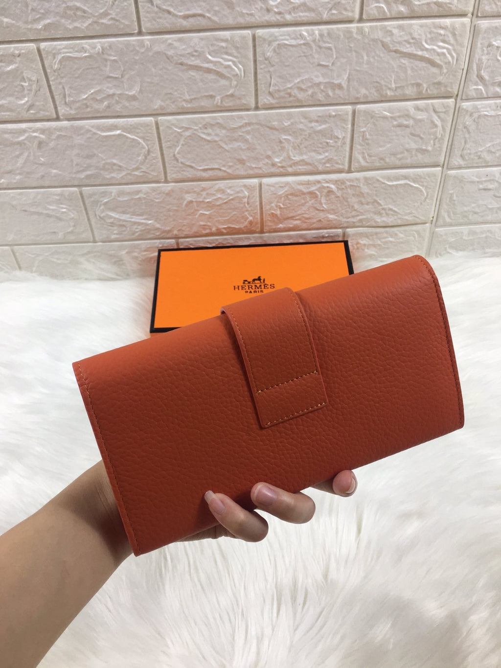 HM SNAP LOCK WALLET 19.5 ORANGE GRAINED CALFSKIN