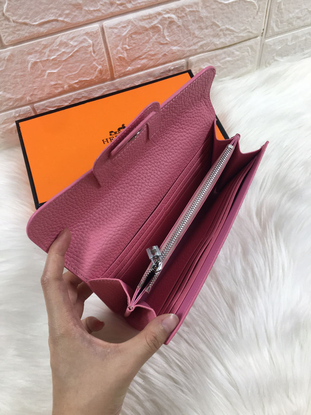 HM SNAP LOCK WALLET 19.5 FLAMINGO PINK GRAINED CALFSKIN