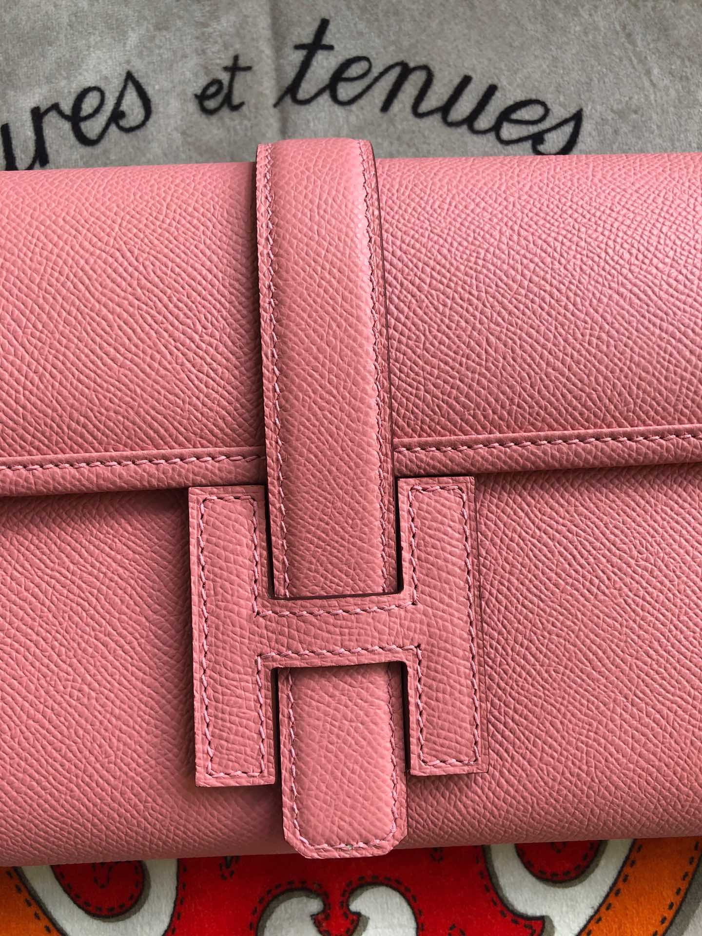 JIGE ELAN 29 CLUTCH IN BALLERINA PINK CALFSKIN