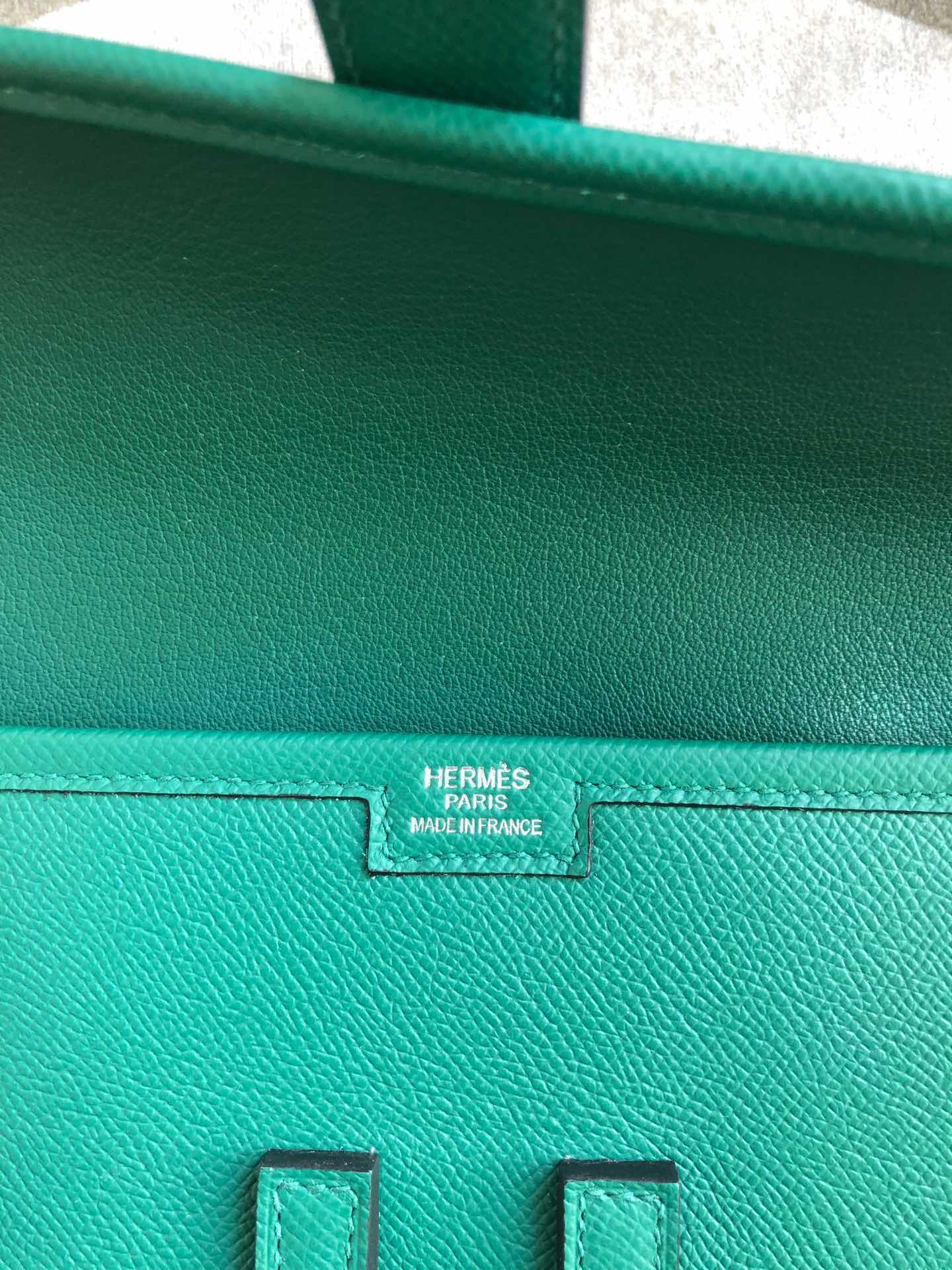 JIGE ELAN 29 CLUTCH IN TEAL GREEN CALFSKIN
