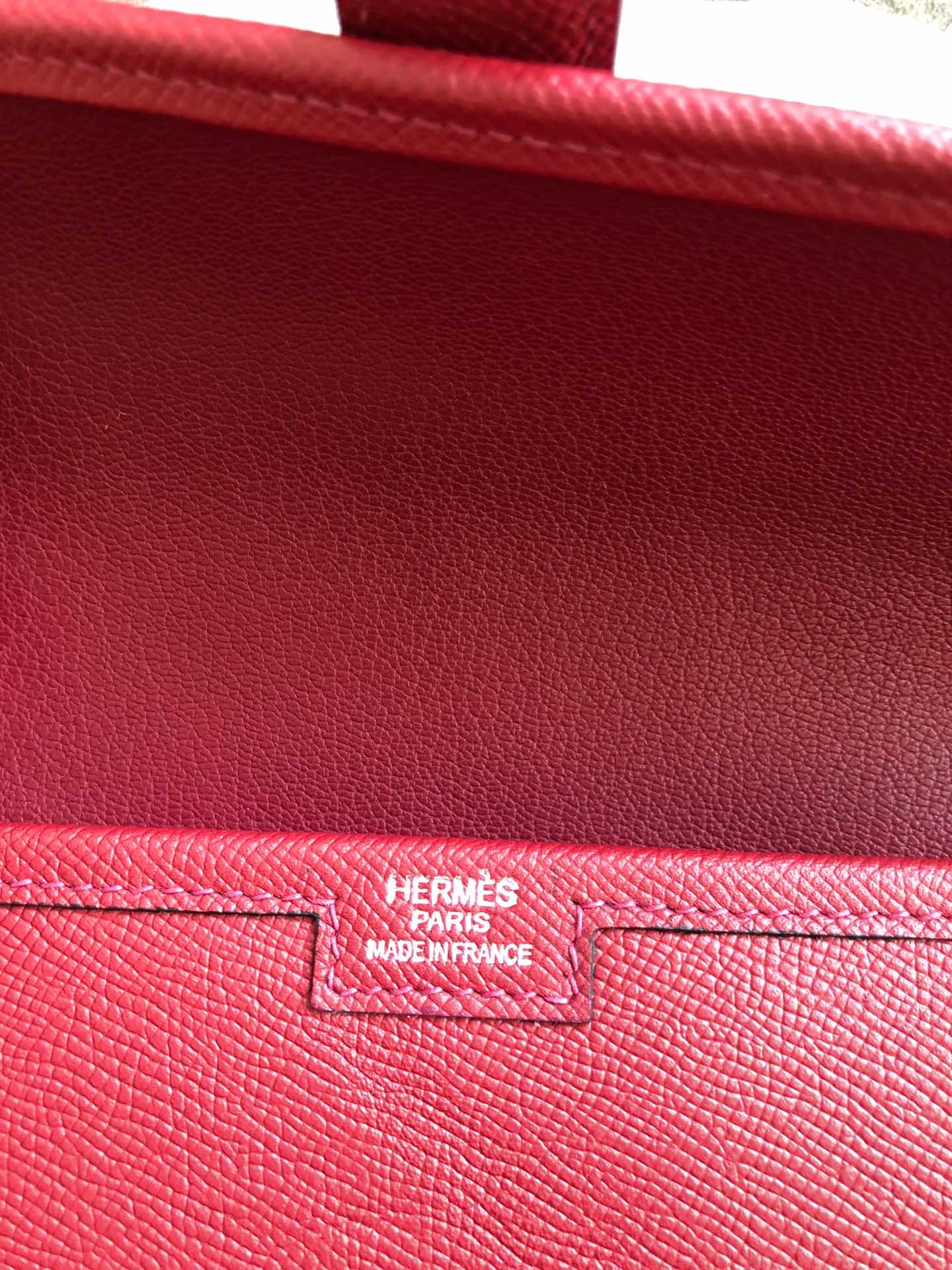 JIGE ELAN 29 CLUTCH IN BERRY RED CALFSKIN