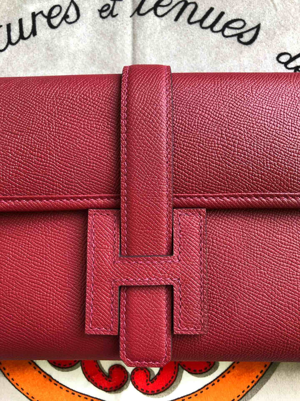JIGE ELAN 29 CLUTCH IN BERRY RED CALFSKIN