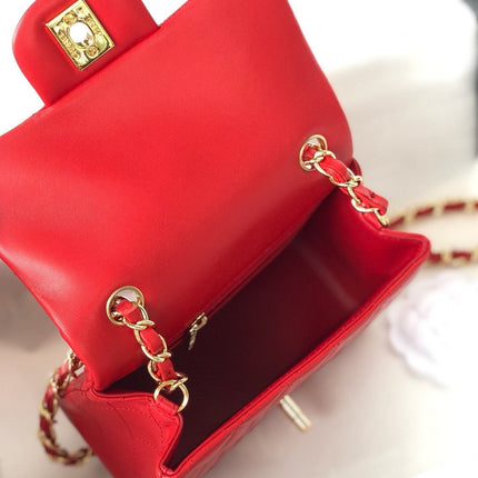 MINI SQUARE FLAP BAG 17CM RED LAMBSKIN GOLD HARDWARE