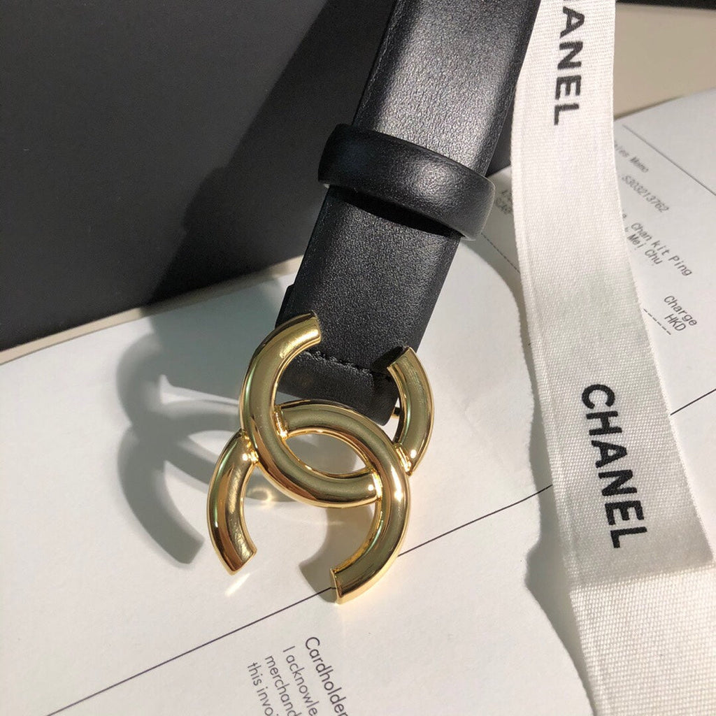 CC MEDIUM 30 MM BELT BLACK CALFSKIN GOLD BUCKLE