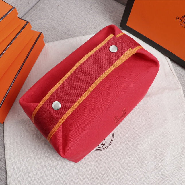 HM BRIDE-A-BRAC 21 RED CANVAS