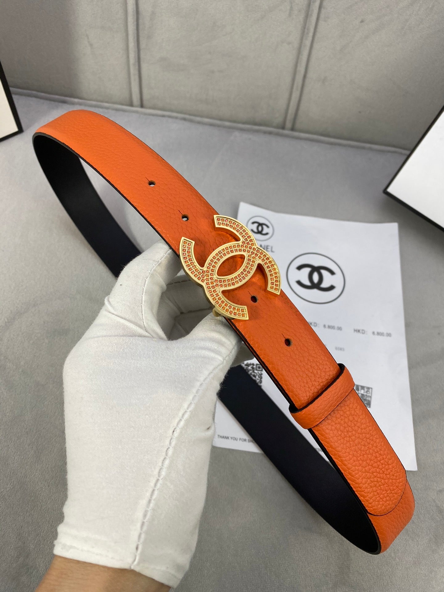 CC 26S BELT 30 MM IN ORANGE CALFSKIN STONE EMBELLISHED GOLD TONE 661125