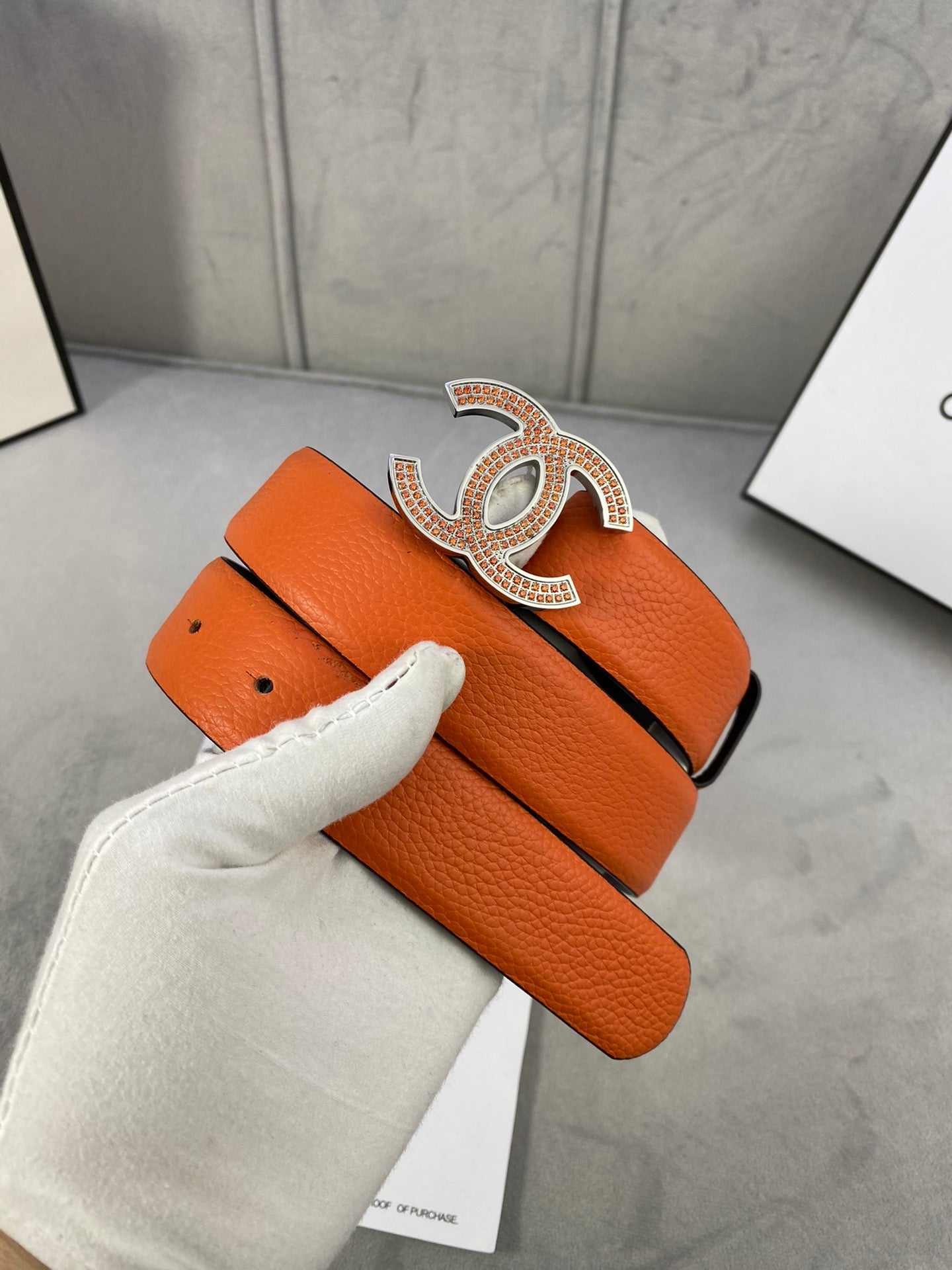 CC 26S BELT 30 MM IN ORANGE CALFSKIN STONE EMBELLISHED SILVER TONE 661125