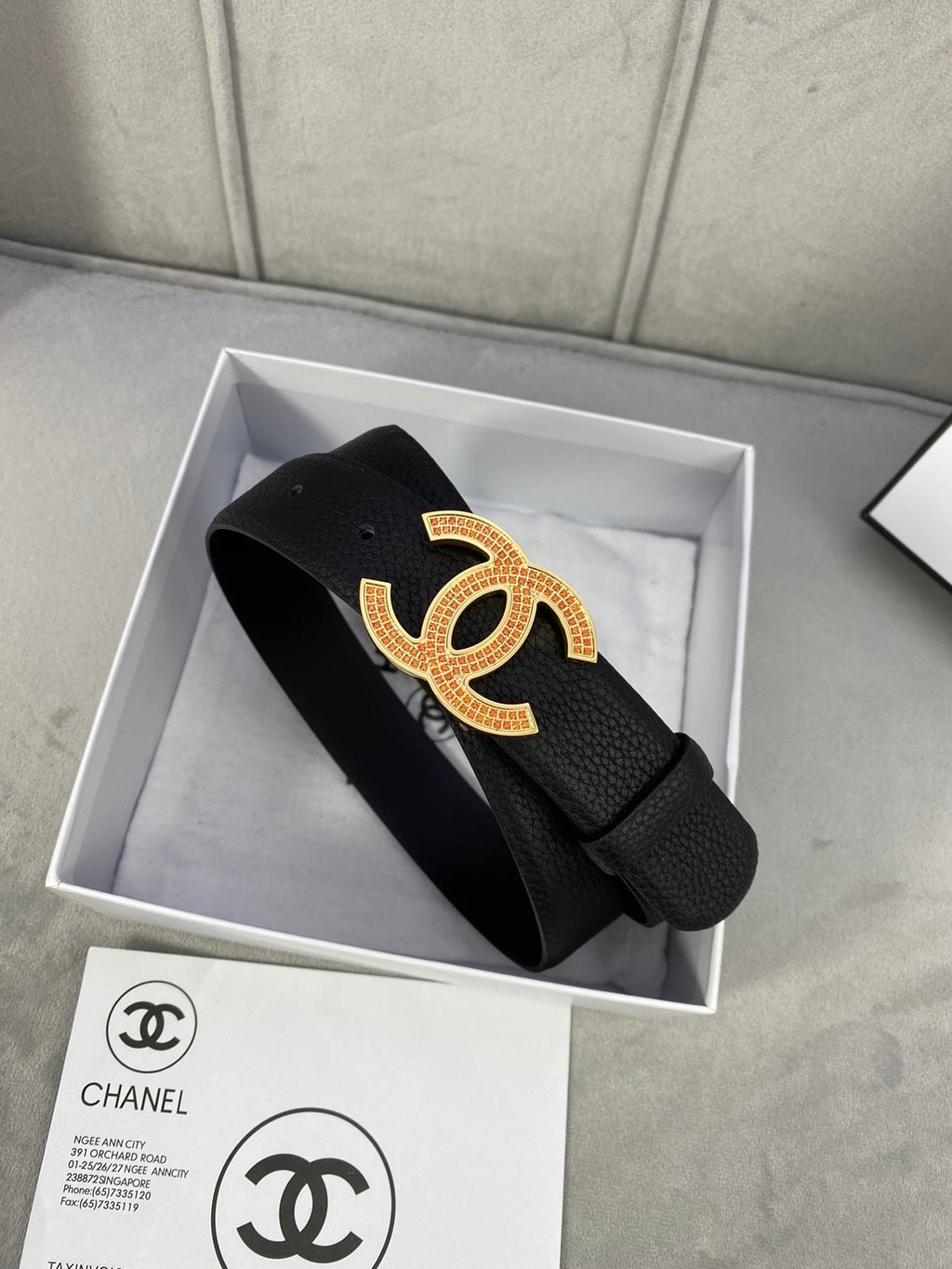 CC 26S BELT 30 MM IN BLACK CALFSKIN STONE EMBELLISHED GOLD TONE 661126