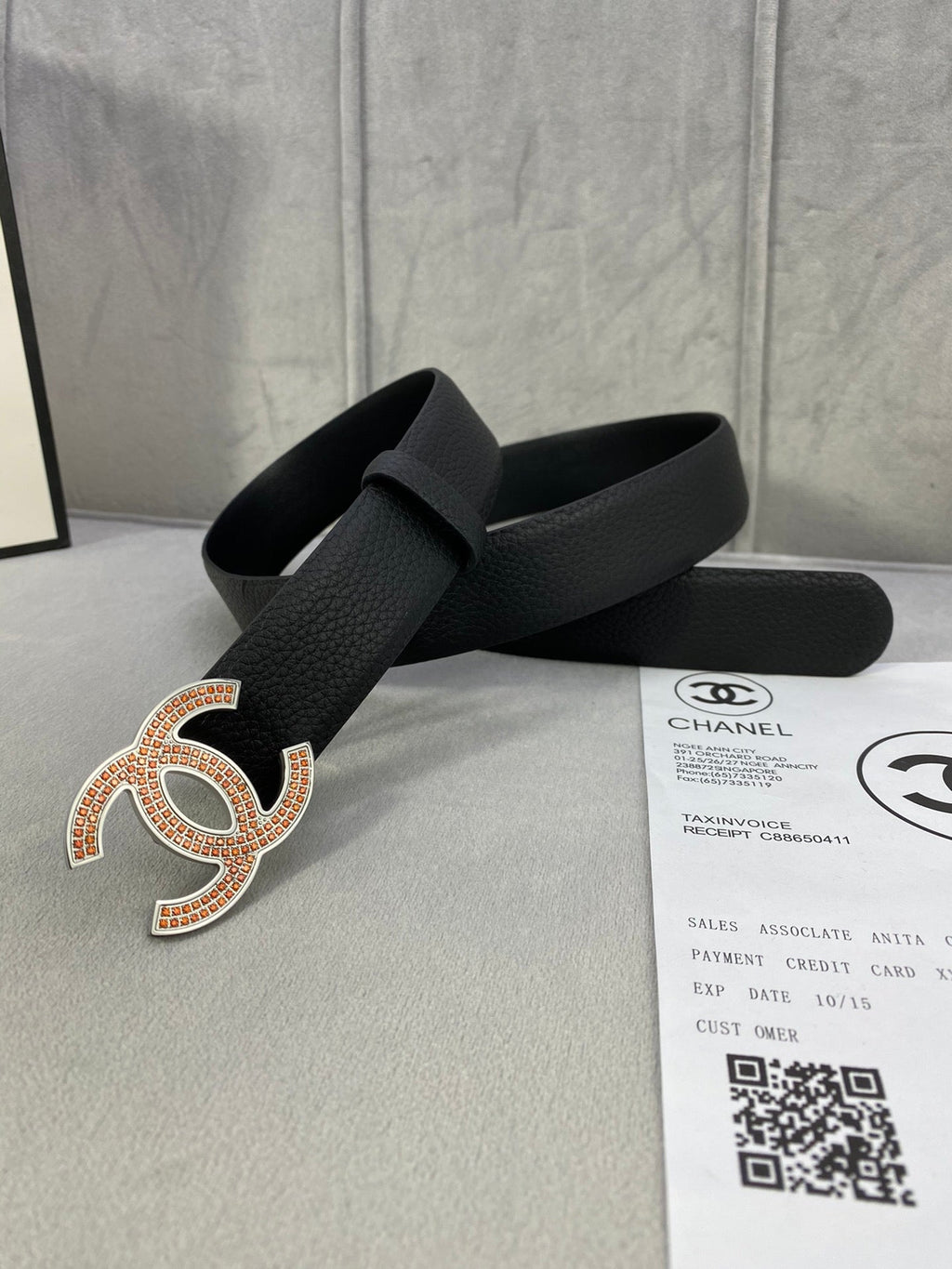 CC 26S BELT 30 MM IN BLACK CALFSKIN STONE EMBELLISHED SILVER TONE 661126