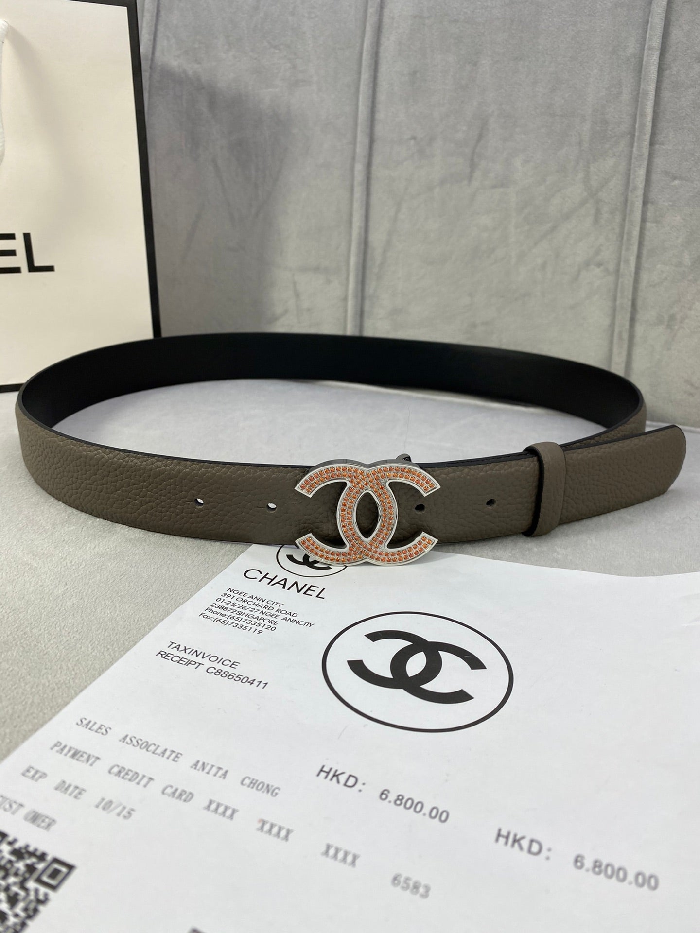 CC 26S BELT 30 MM IN TAUPE CALFSKIN STONE EMBELLISHED SILVER-TONE 661127