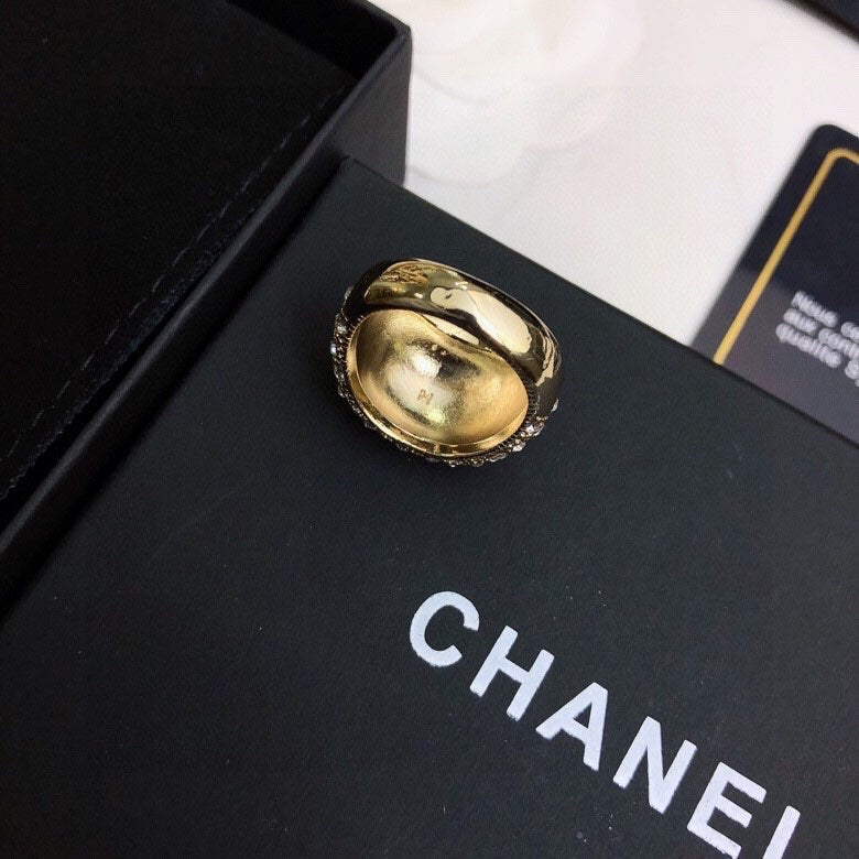 CHANEL 26S DOUBLE C LOGO FULL PAVE CRYSTAL DOME RING IN GOLD METAL 633217