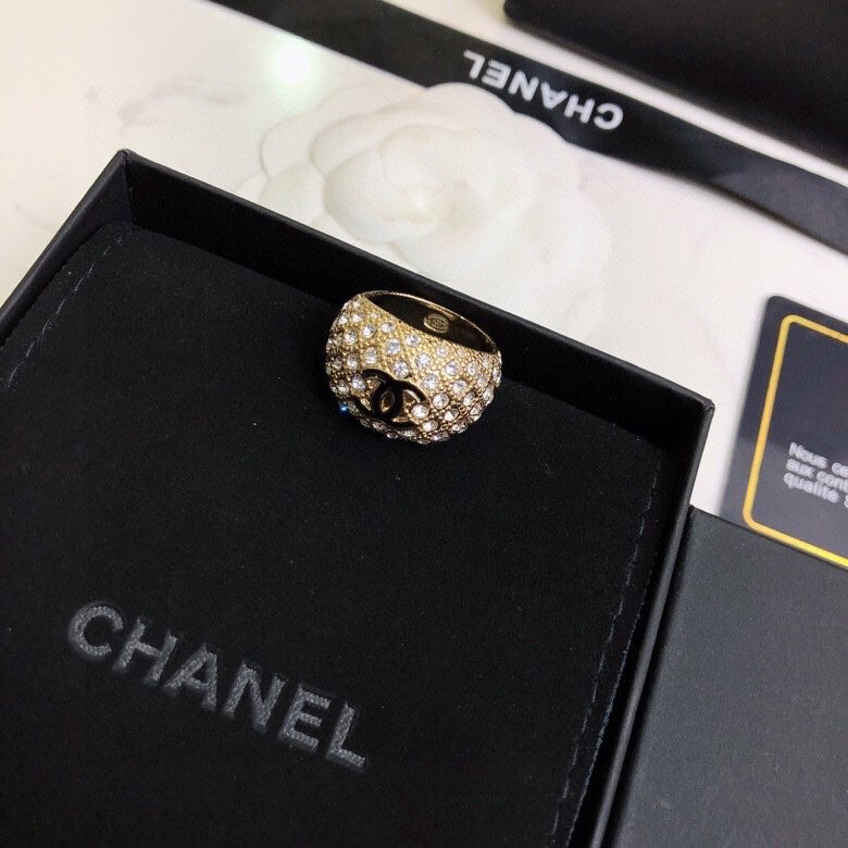 CHANEL 26S DOUBLE C LOGO FULL PAVE CRYSTAL DOME RING IN GOLD METAL 633217