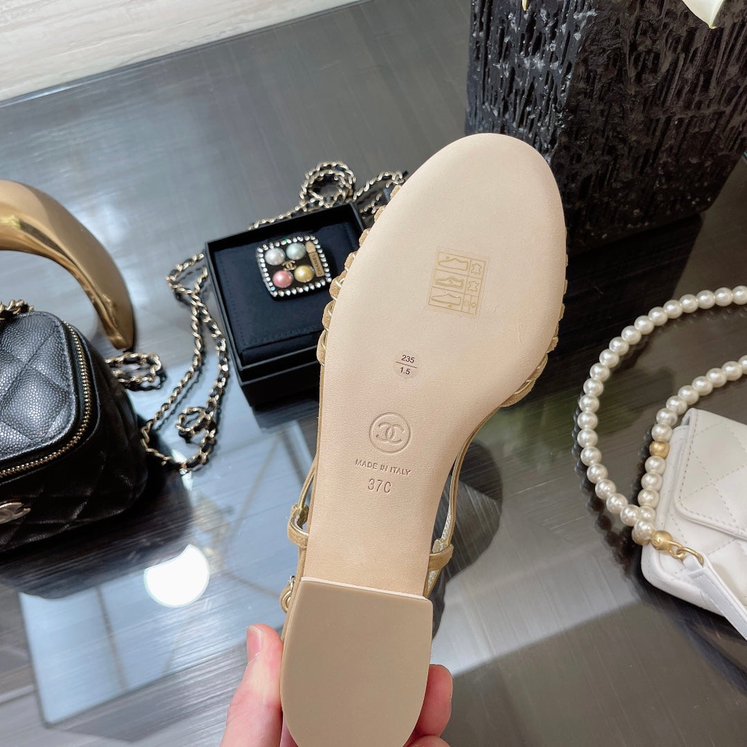 SLINGBACKS SANDAL IN CAMEL BEIGE SUEDE