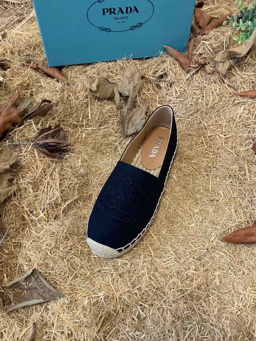PRADA 26S ESPADRILLE FLATS IN BLACK CANVAS EMBROIDERED LOGO