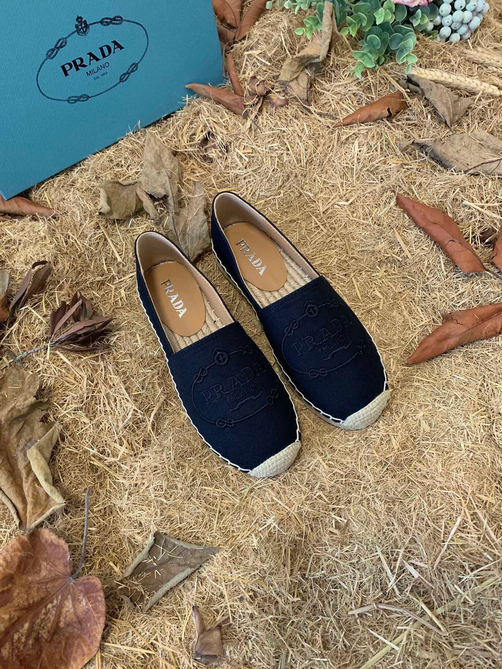 PRADA 26S ESPADRILLE FLATS IN BLACK CANVAS EMBROIDERED LOGO