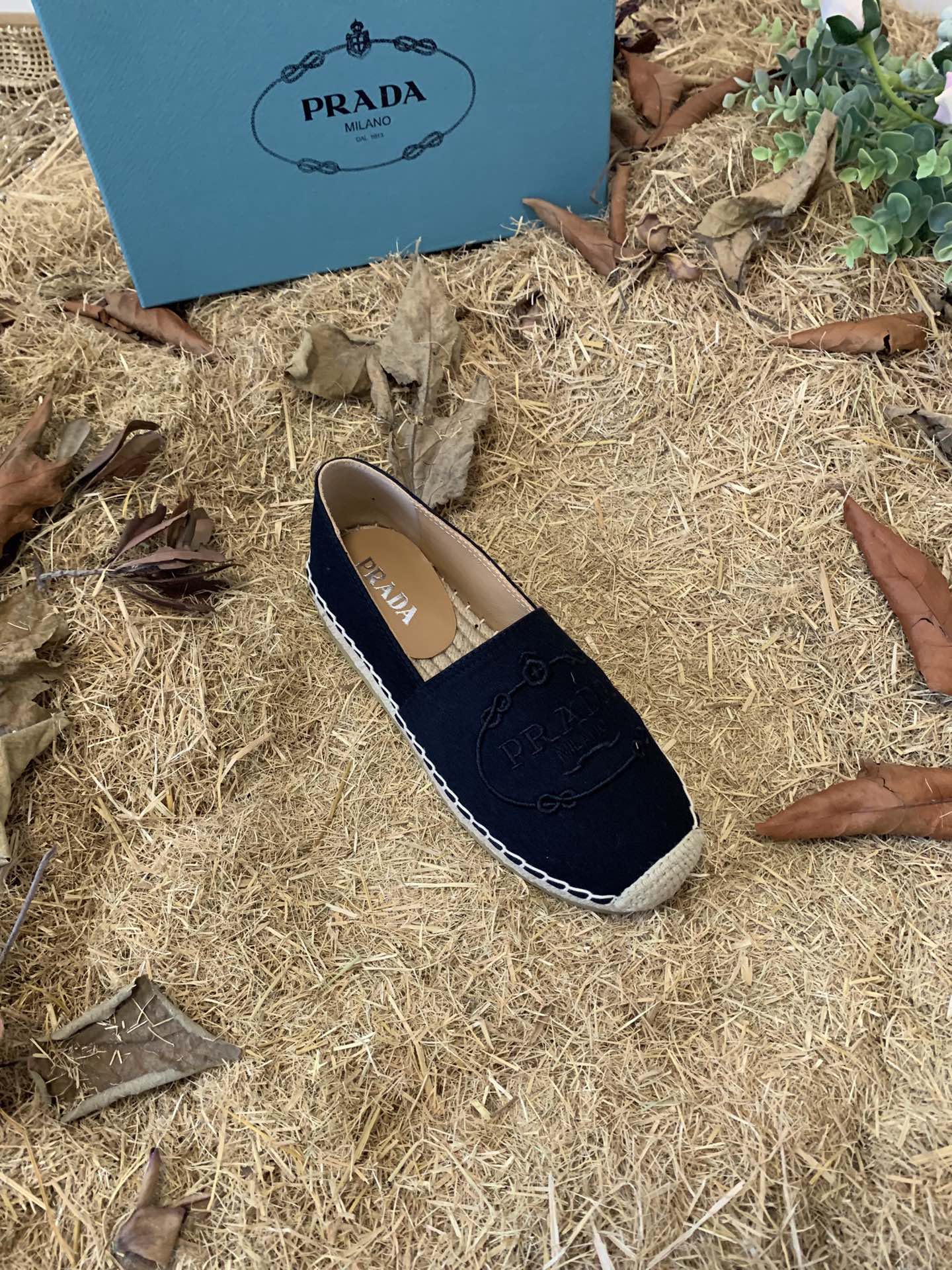 PRADA 26S ESPADRILLE FLATS IN BLACK CANVAS EMBROIDERED LOGO