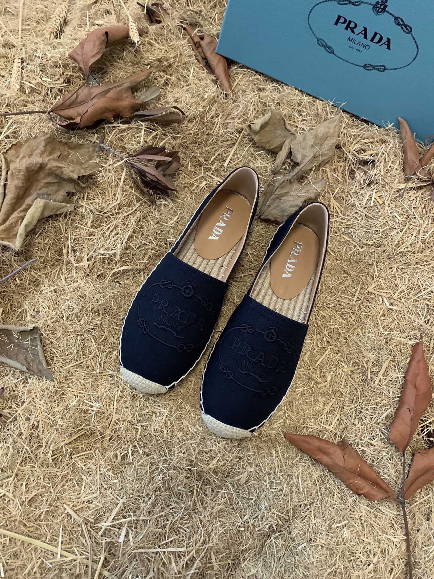 PRADA 26S ESPADRILLE FLATS IN BLACK CANVAS EMBROIDERED LOGO