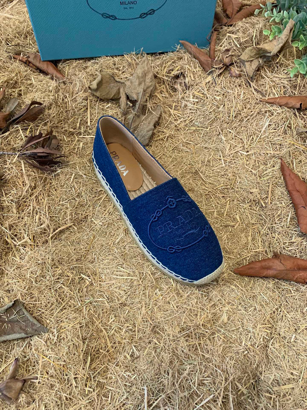 PRADA 26S ESPADRILLE FLATS IN BLUE DENIM EMBROIDERED LOGO