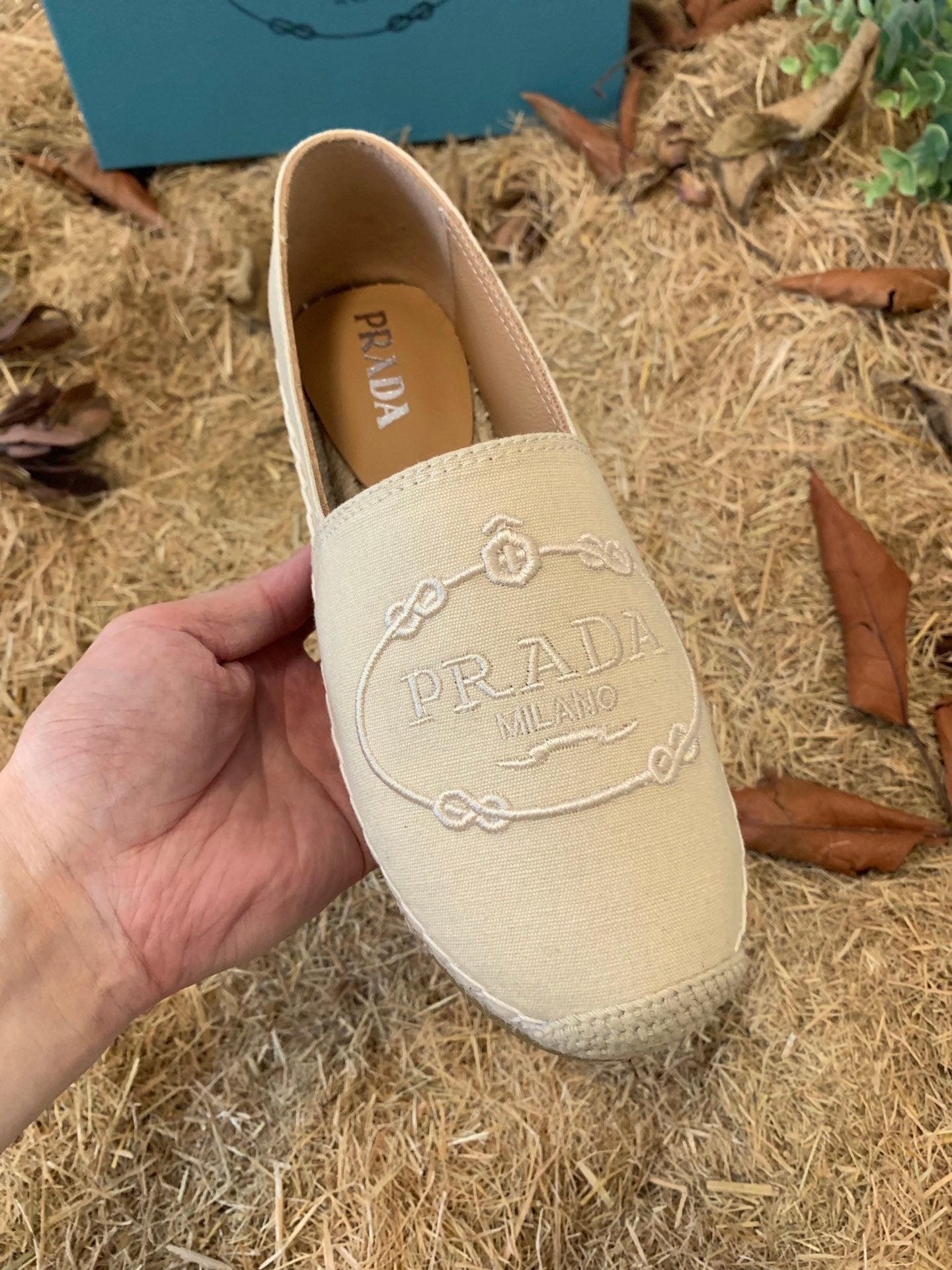 PRADA 26S ESPADRILLE FLATS IN LIGHT BEIGE CANVAS EMBROIDERED LOGO