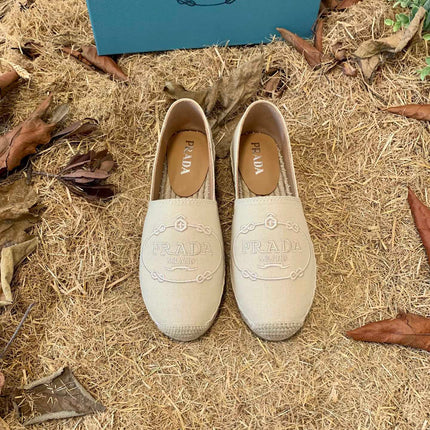 PRADA 26S ESPADRILLE FLATS IN LIGHT BEIGE CANVAS EMBROIDERED LOGO